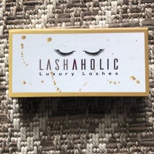 Lashaholic Lashes - Instaglam False